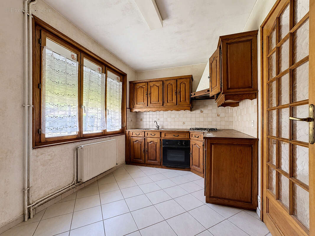 Maison à CRESPIN