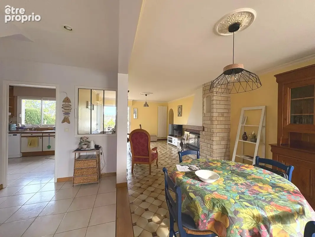 Maison 6 pièces 100 m² à vendre à Brehal (50290) - photo 4