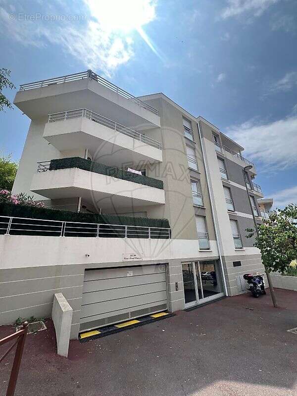 Appartement à LE CANNET