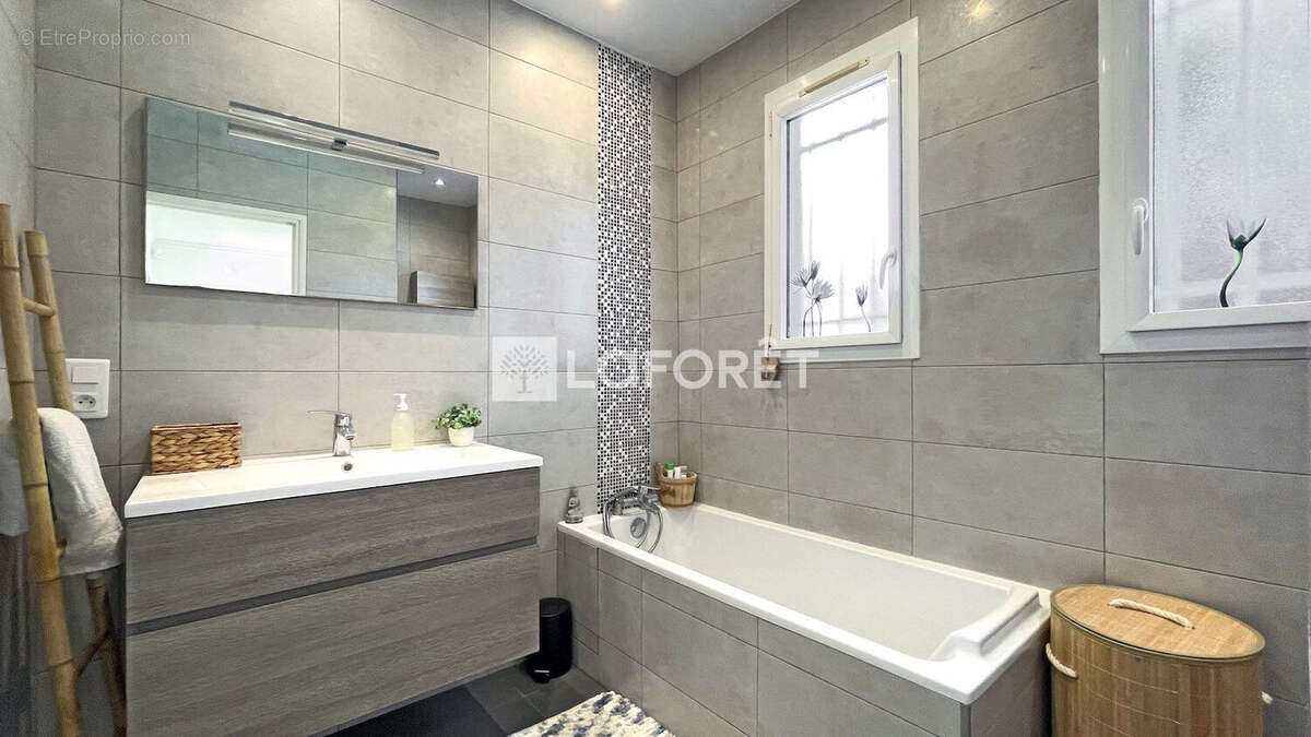 Maison à ORMESSON-SUR-MARNE