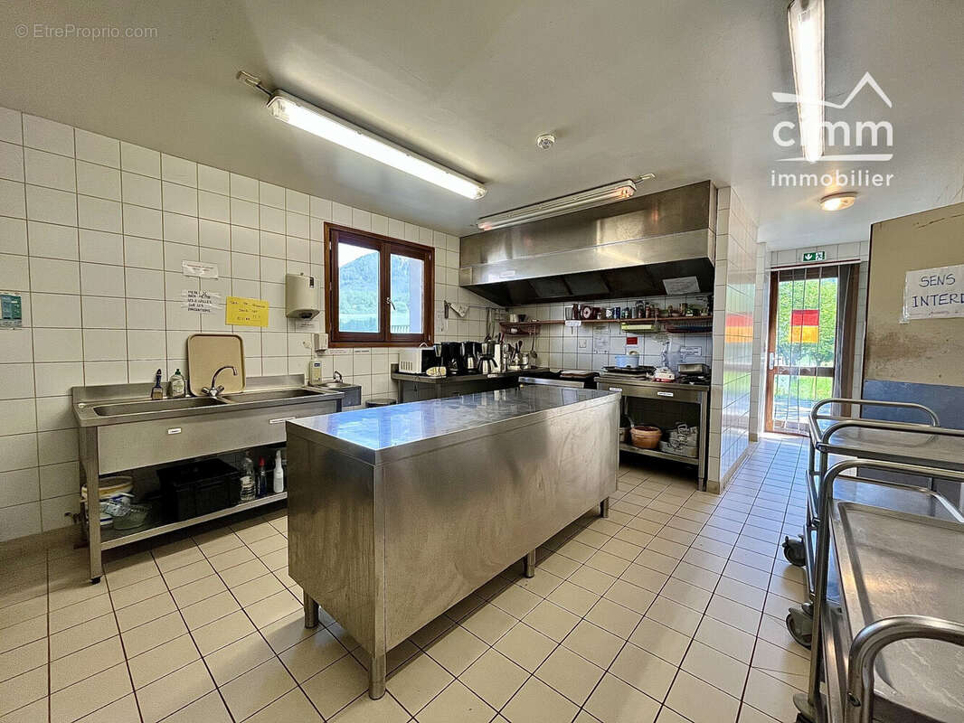 Maison 422 m² à Cornillon-En-Trieves  - photo 7