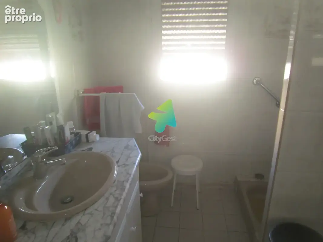 Villa sur 898 m2 de terrain - photo 11