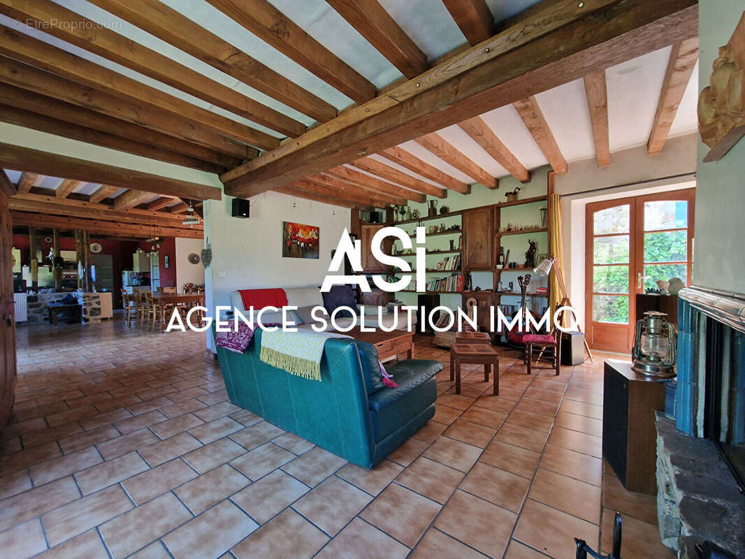 Maison à CHANGE