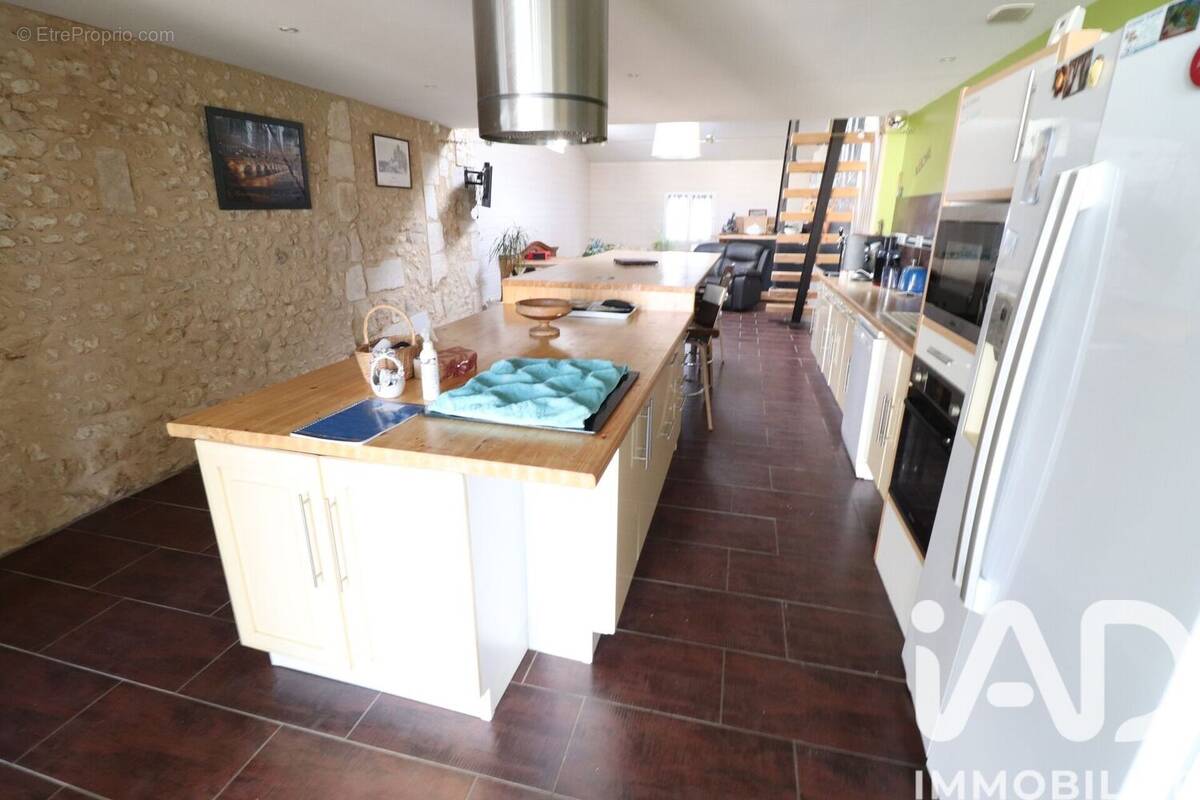 Photo 1 - Maison à SAINT-MARTIN-D'ARY