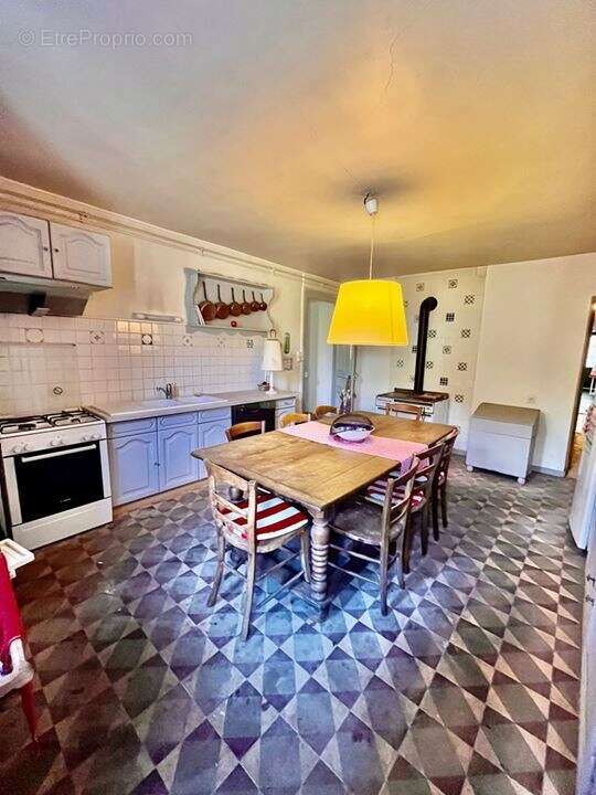 Maison à LUXEUIL-LES-BAINS