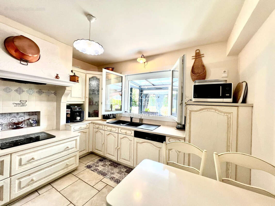 Maison de 180 m2 avec piscine - photo 24