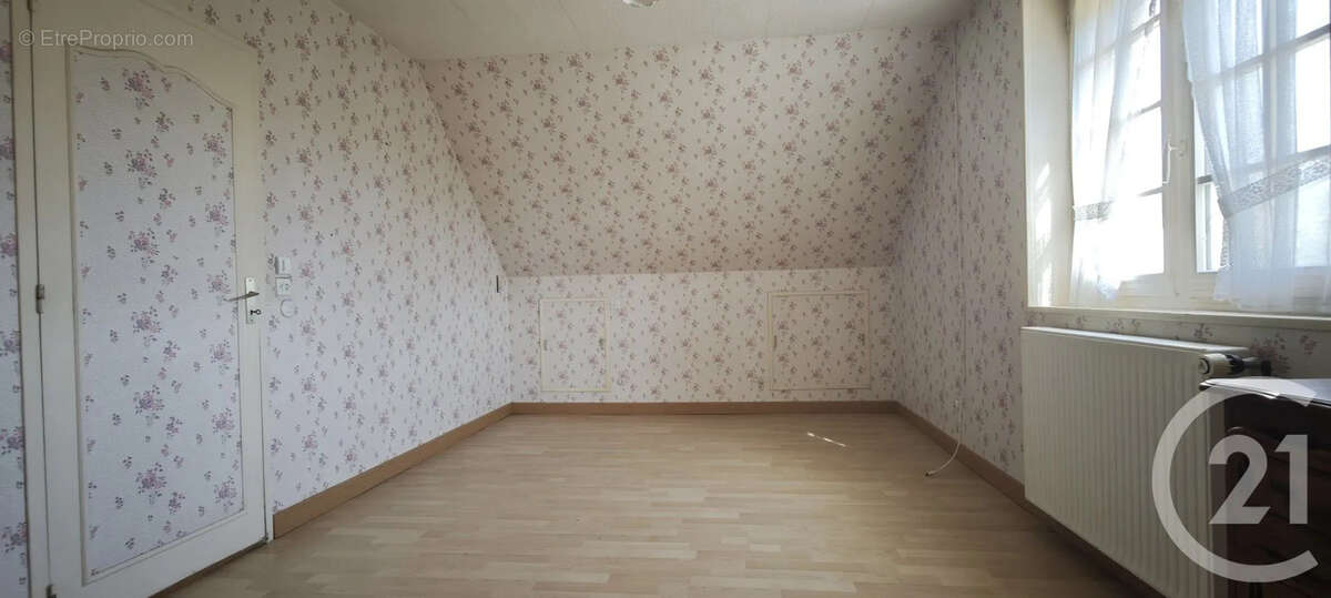 Maison à MARBOUE