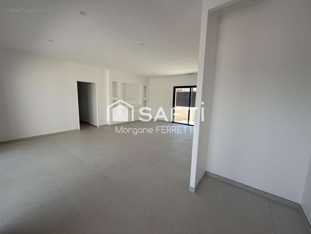 Photo 2 - Maison à VILLEDAIGNE