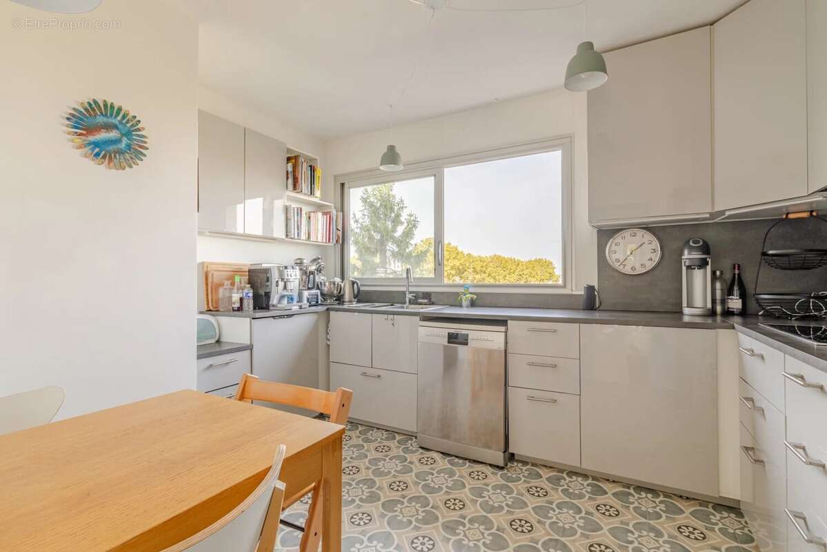 Appartement à CHEVILLY-LARUE