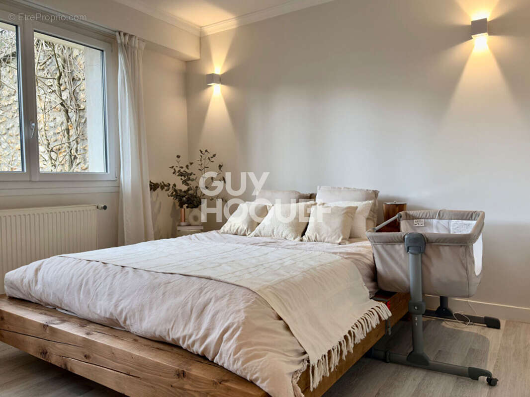 Appartement de 96m² entièrement rénové à étiolles - photo 12