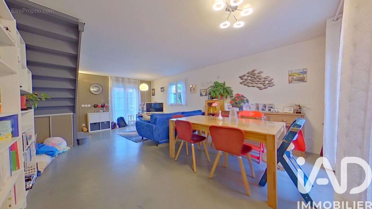 Photo 5 - Maison à LIEUSAINT