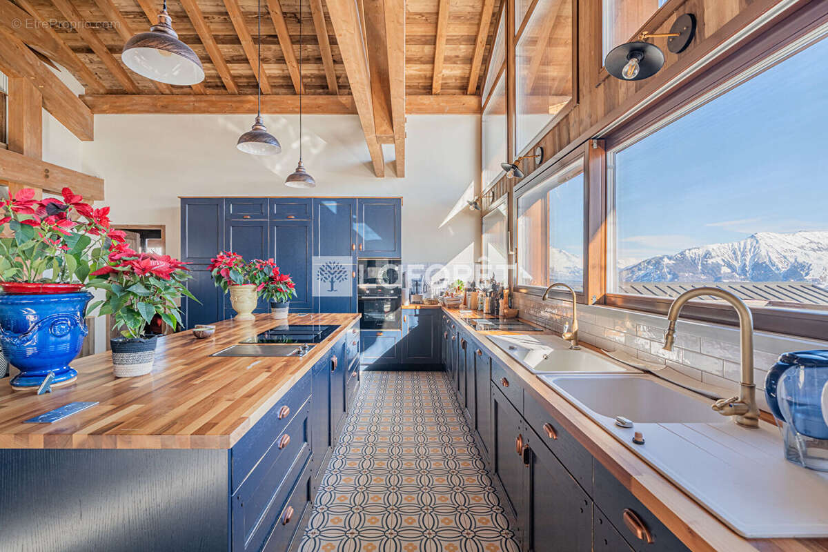 Maison à FONTCOUVERTE-LA-TOUSSUIRE