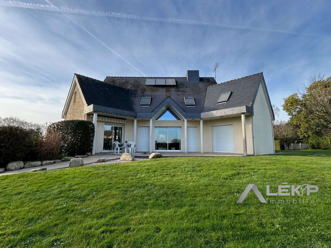 Maison à SAINT-NICOLAS-DE-REDON