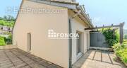 Appartement à FONTAINES-SUR-SAONE
