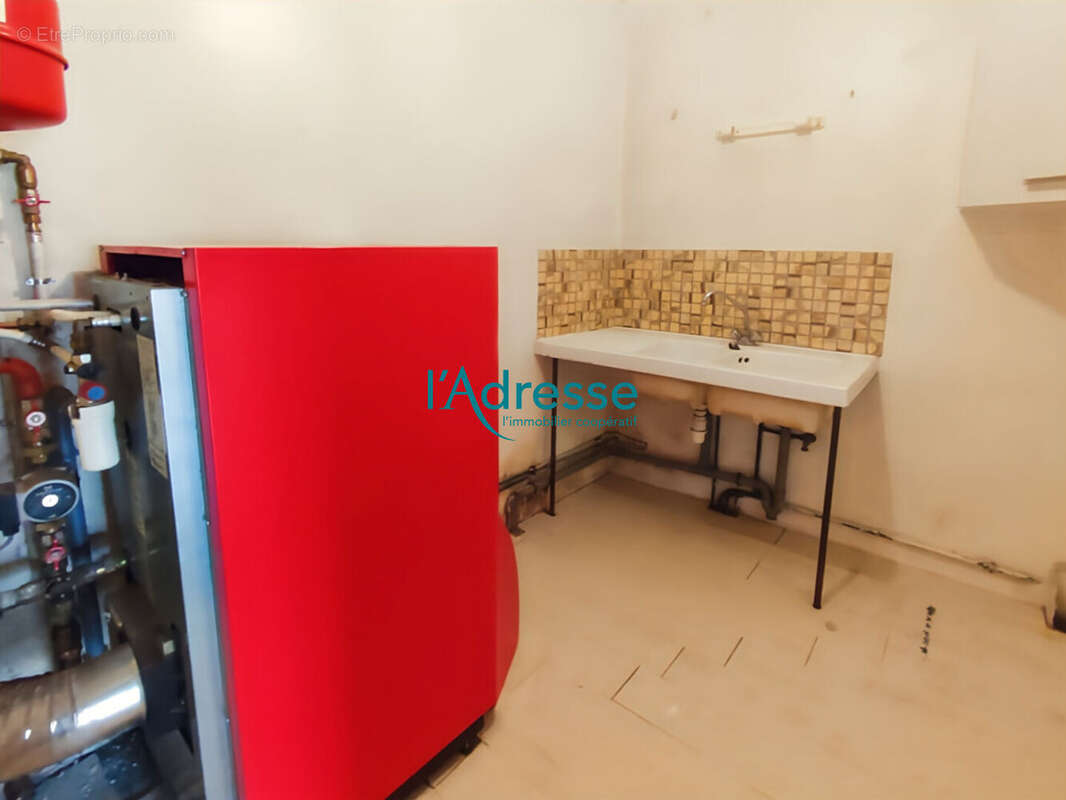 Maison à LE MESNIL-EN-VALLEE