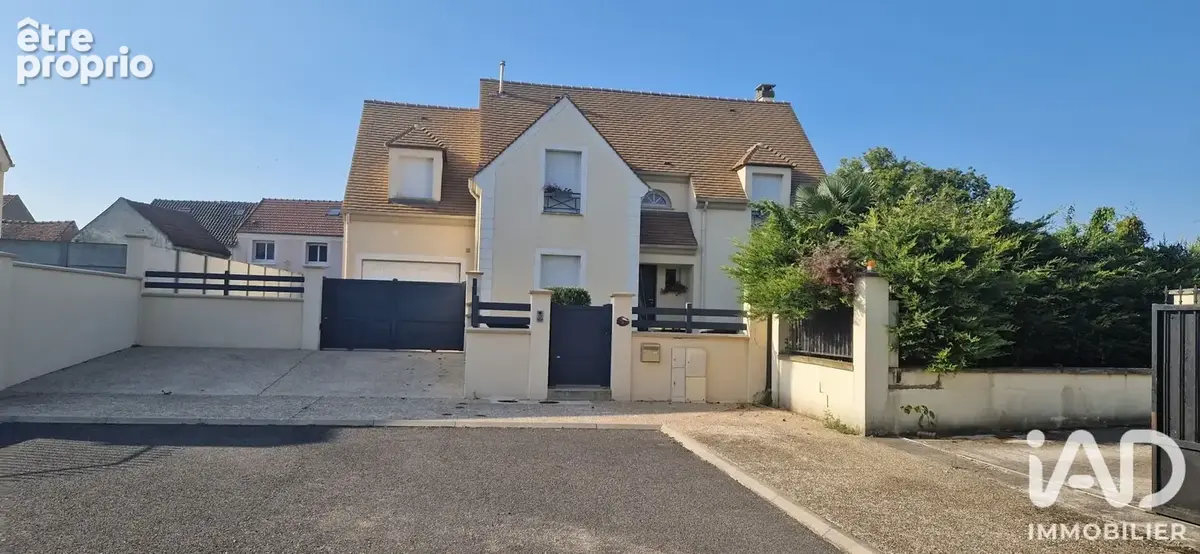 Photo 1 - Maison à CLAYE-SOUILLY