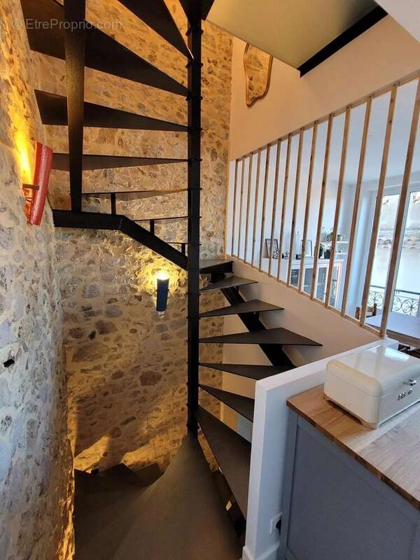 Maison à LE CANNET