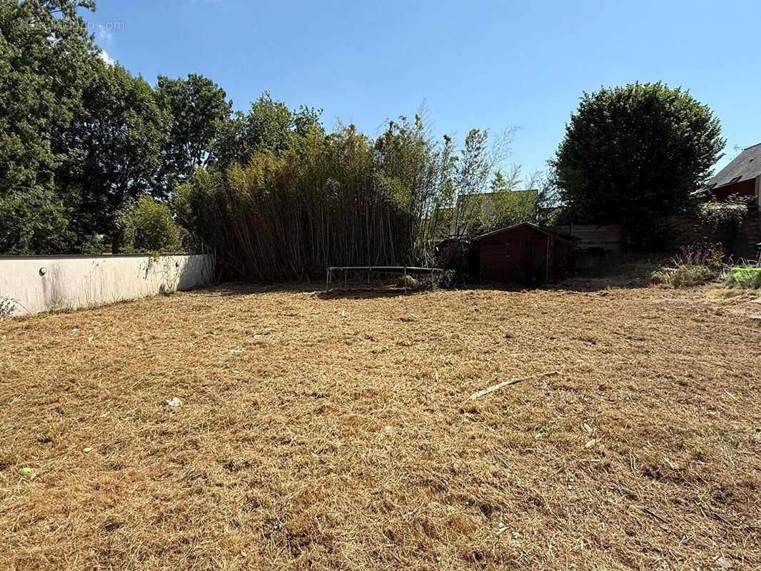 Terrain à CARQUEFOU