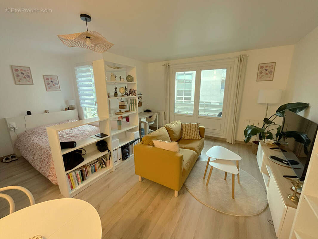 Appartement à MONTIGNY-LE-BRETONNEUX