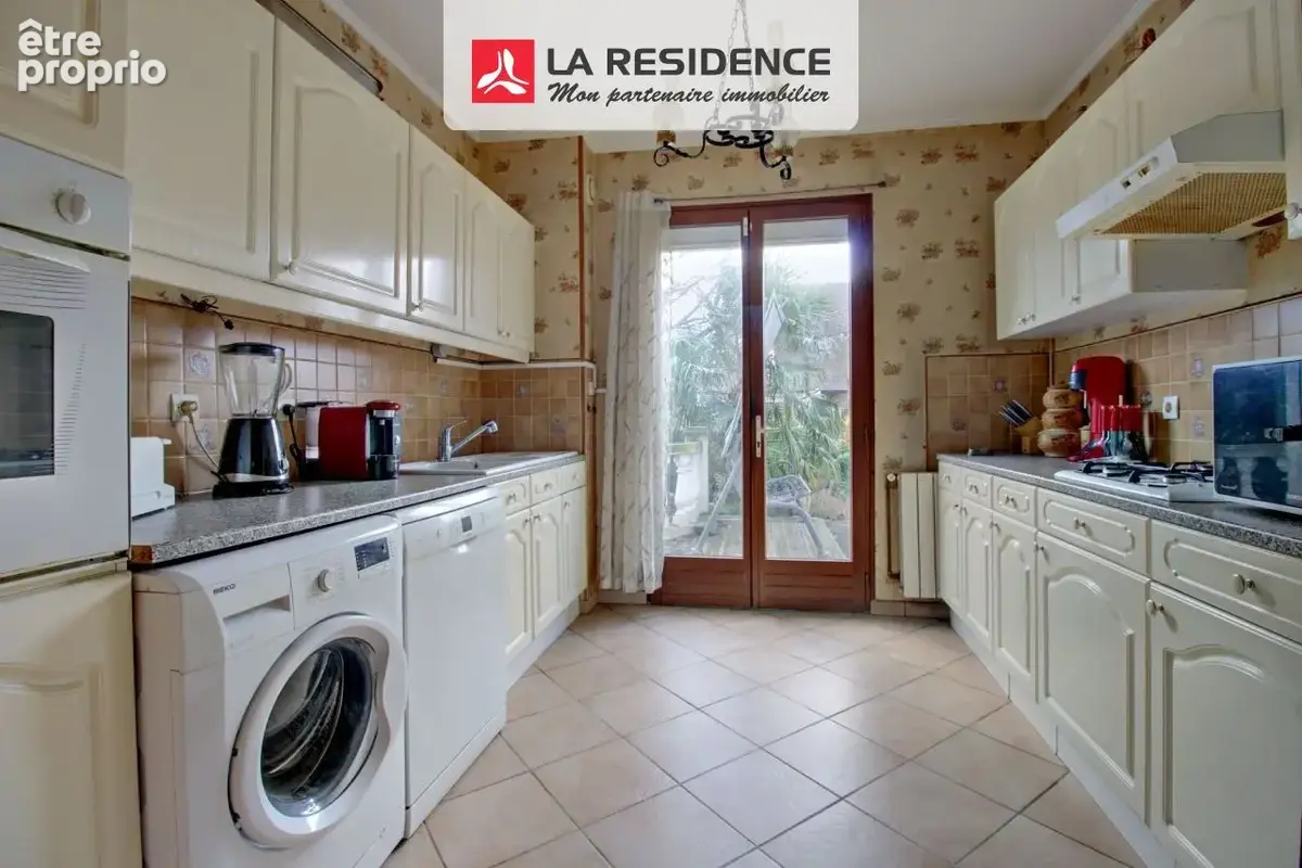 Maison 5 pièces 99 m² à vendre à Sartrouville (78500) - photo 3