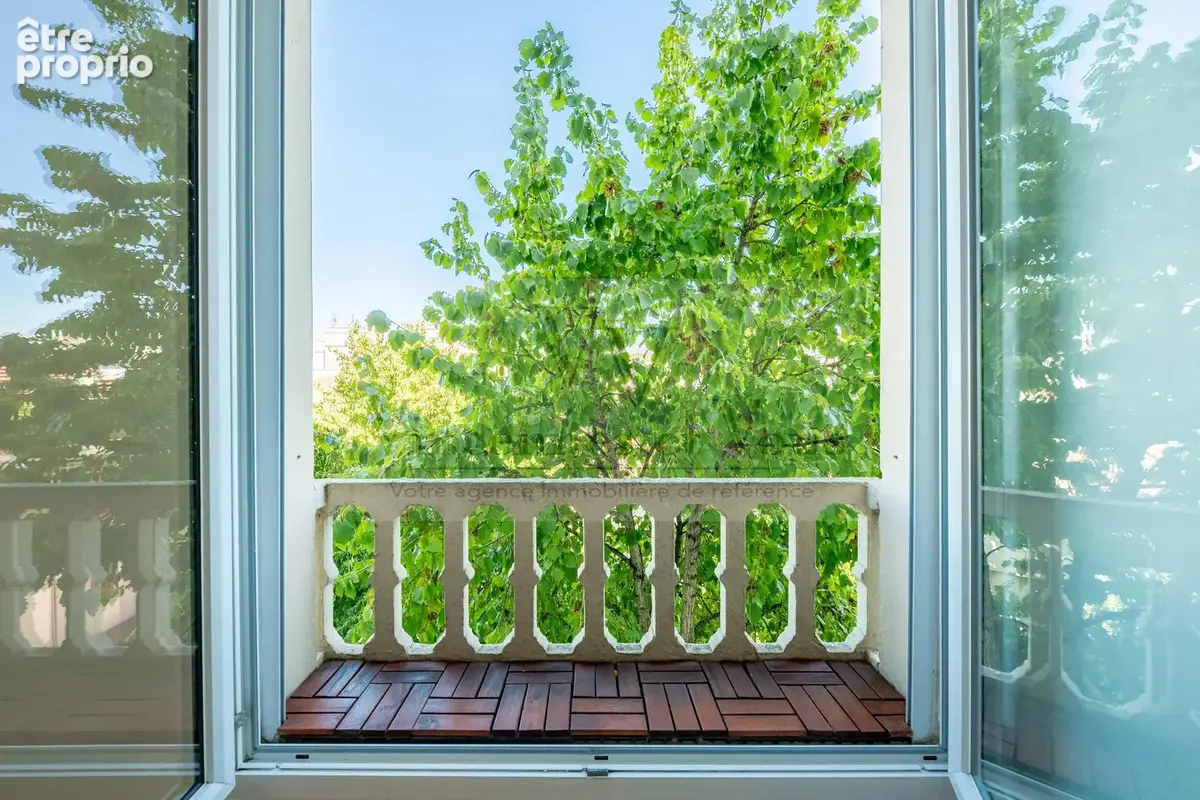 Studio -  30.35m² - 3ème avec ASCENSEUR - photo 8