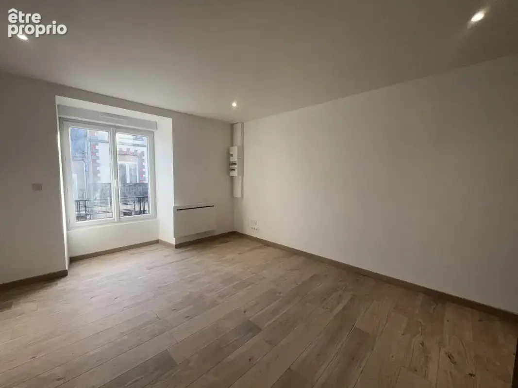 Appartement 1 pièce 25 m² à vendre à Nozay (44170) - photo 1