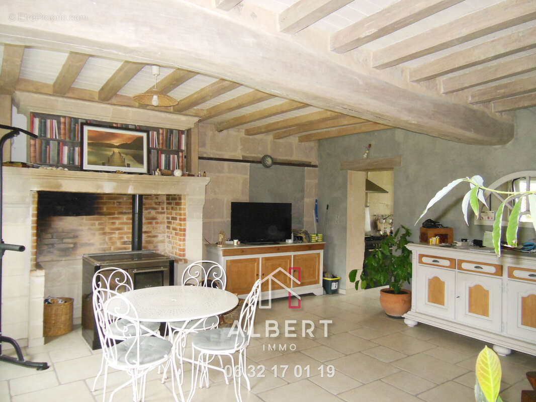 Longere renovee 3 chambres - photo 4