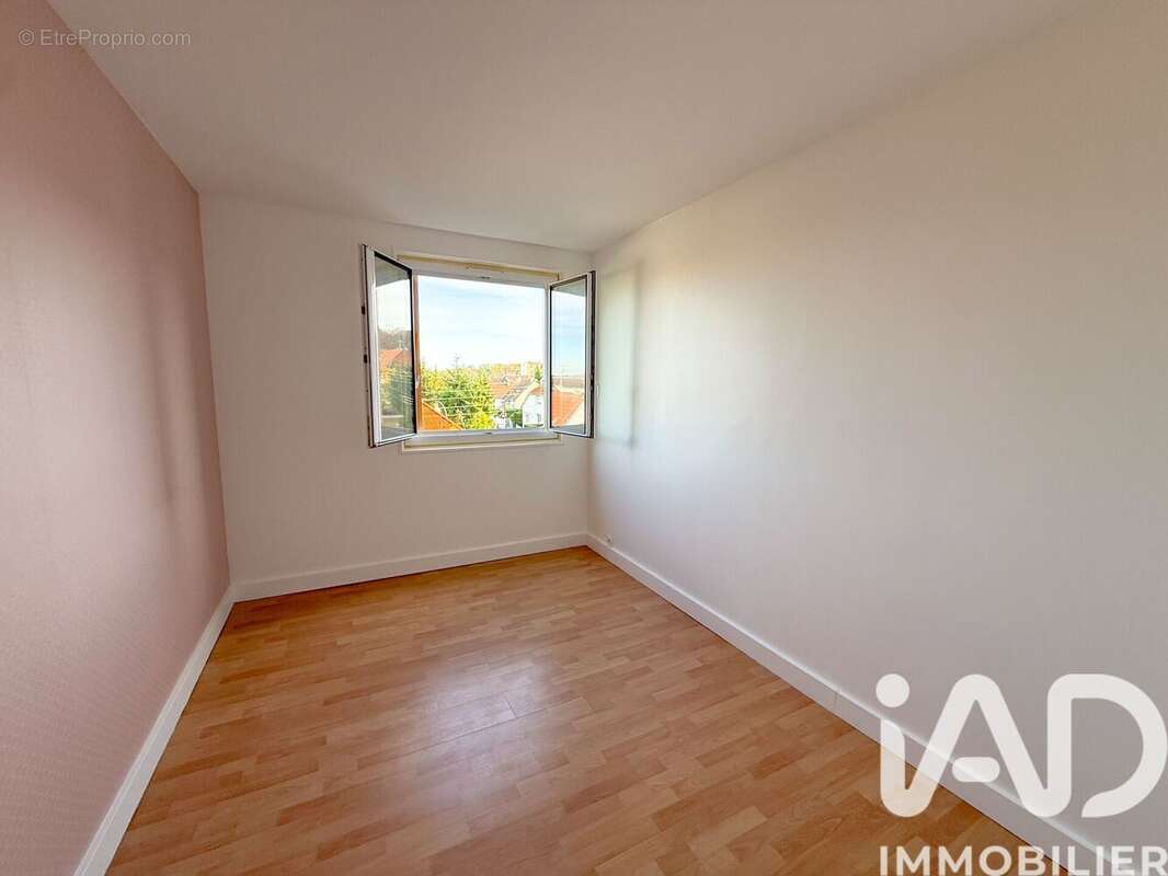 Photo 7 - Appartement à POISSY