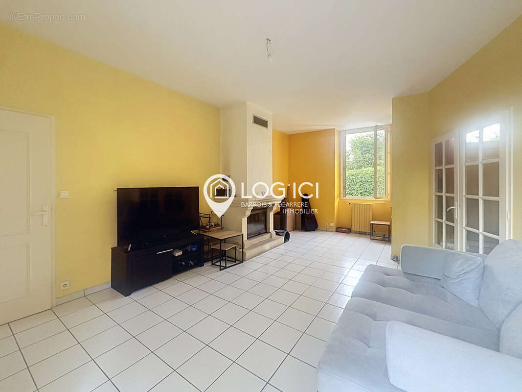 Maison de 84m2 avec garage et un grand jardin - photo 8