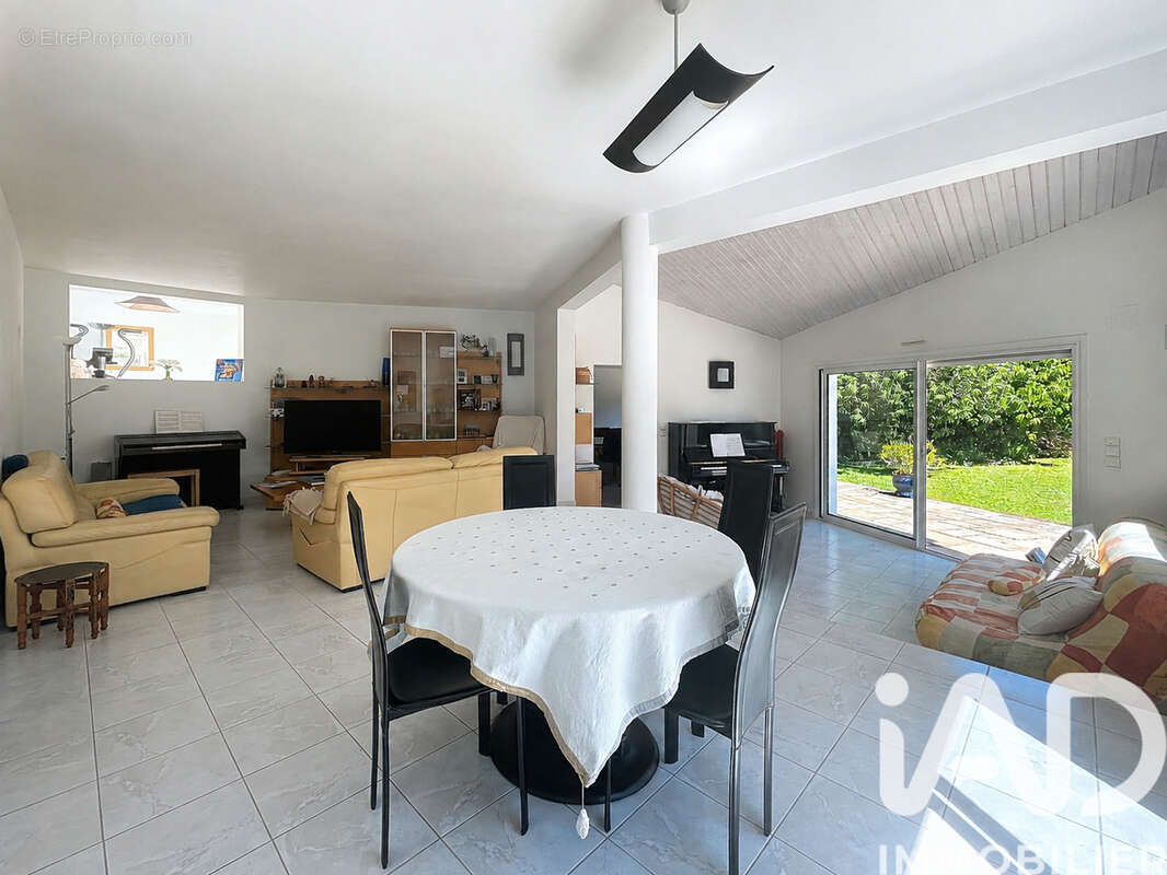 Photo 3 - Maison à DOMPIERRE-SUR-MER