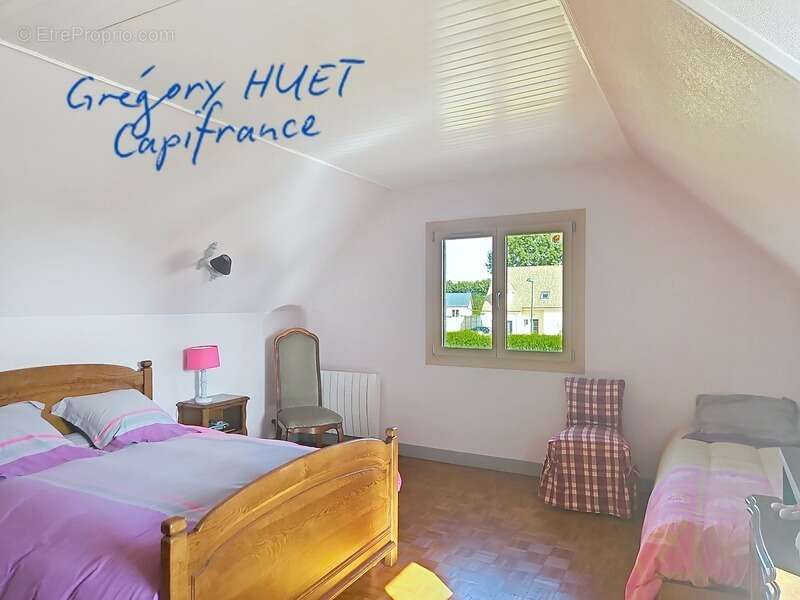 Maison à CROSVILLE-LA-VIEILLE