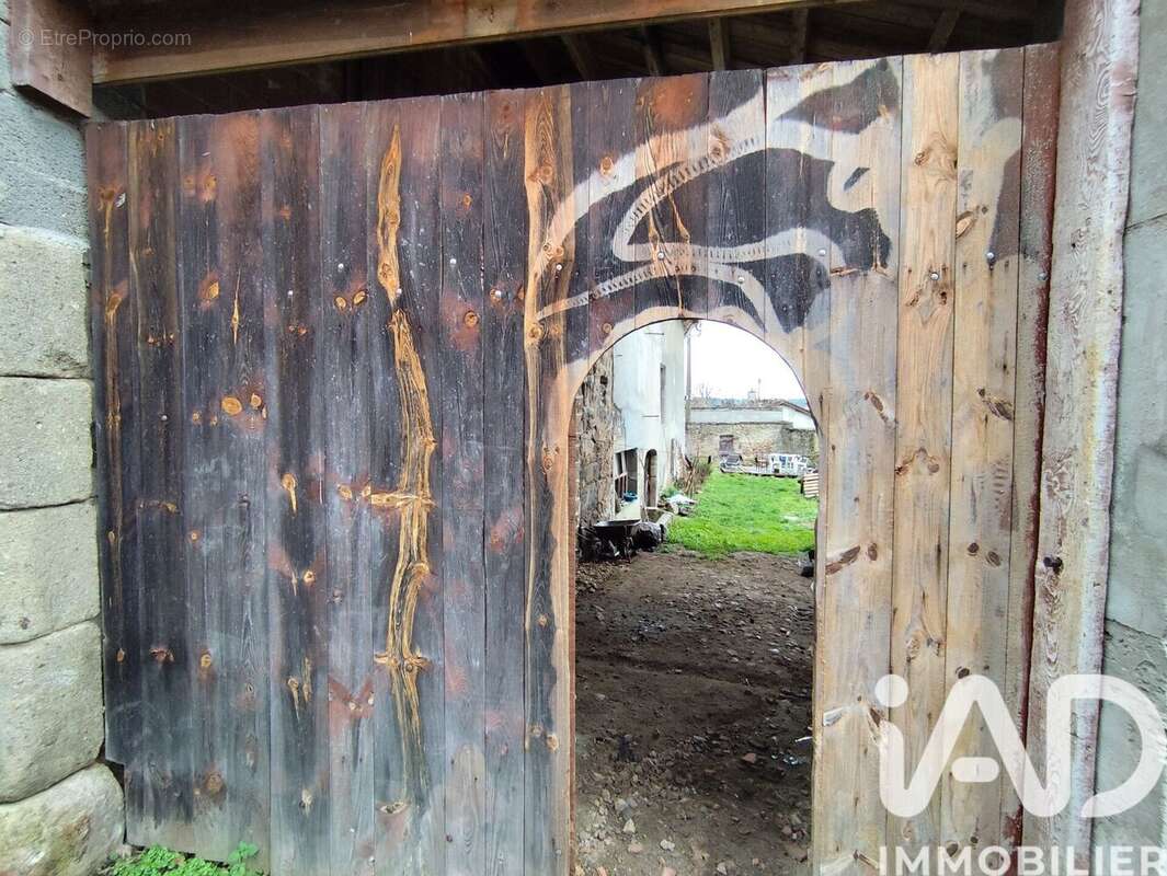 Photo 3 - Maison à SAUVESSANGES