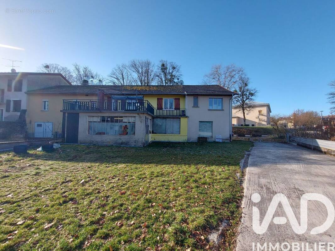 Photo 1 - Maison à CLAIRVAUX-LES-LACS