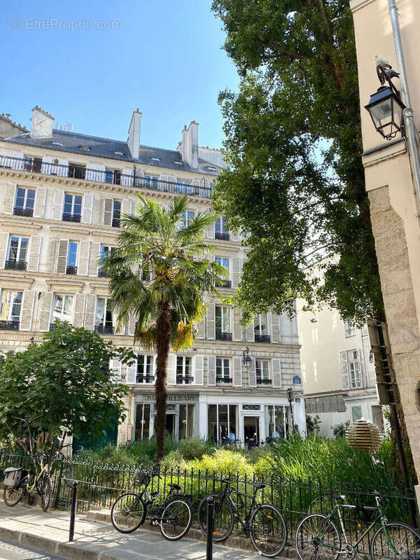 Appartement à PARIS-6E