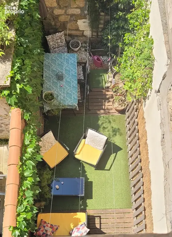 Charmant appartement de caractère avec cour et sa cuisine d'été. - photo 2