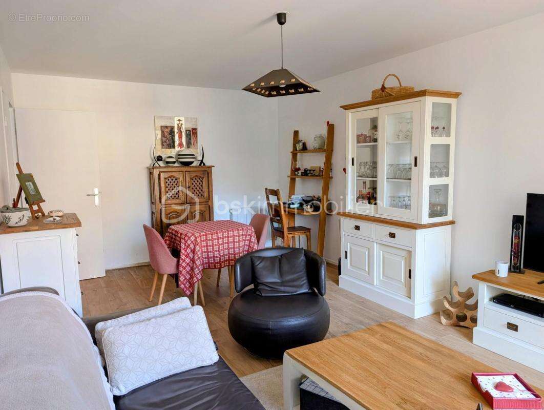 Appartement à JUVISY-SUR-ORGE