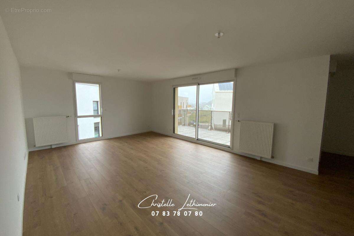 Appartement à VERN-SUR-SEICHE