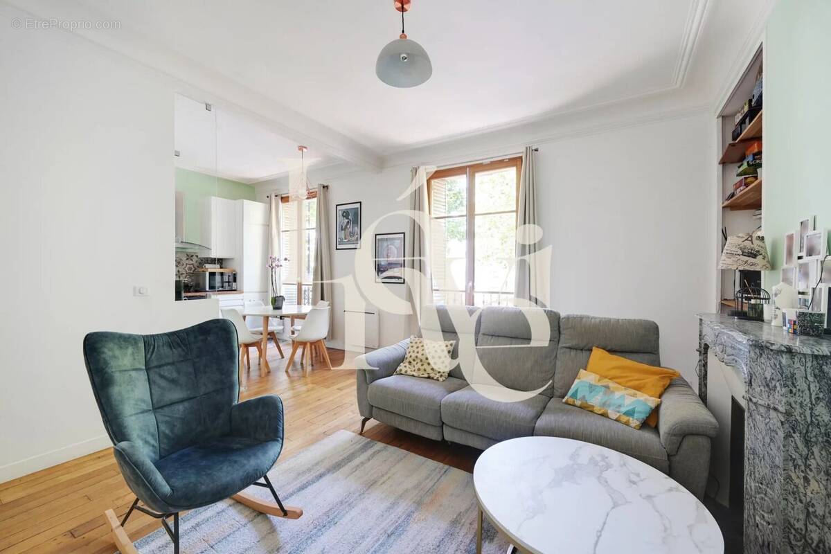 Appartement à PARIS-12E