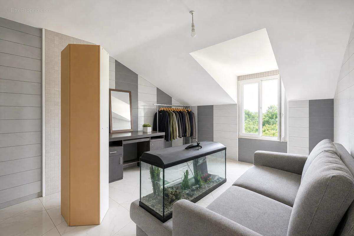 Maison de 7 pièces de 130 m² situé à Meaux - photo 8