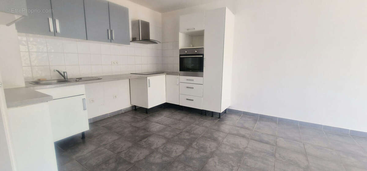 Appartement à JUVIGNAC