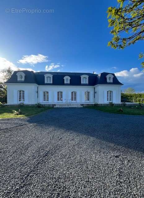 Maison à JOUE-LES-TOURS