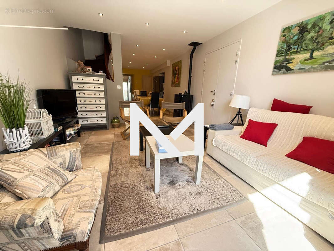 Maison à MEAUDRE