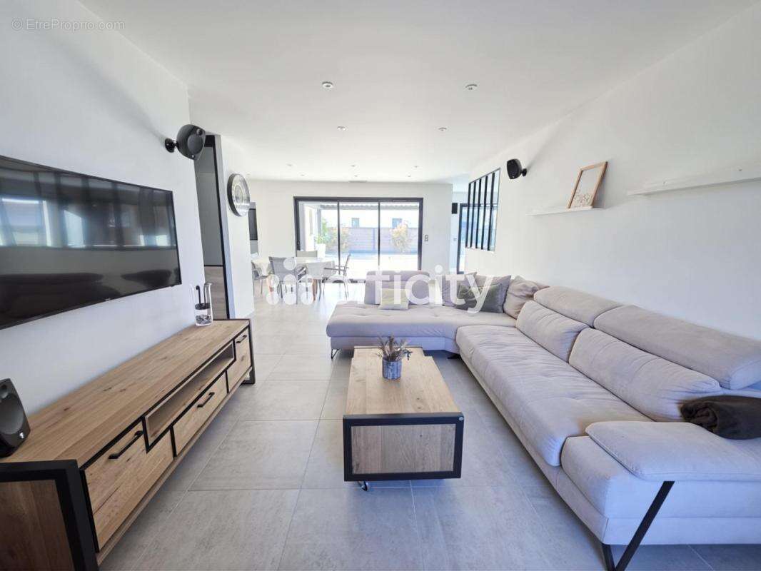 Maison 127 m² à Biganos  - photo 7