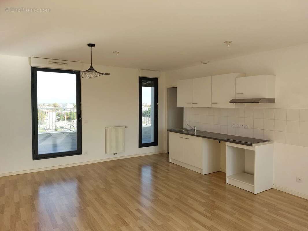 Appartement à BORDEAUX