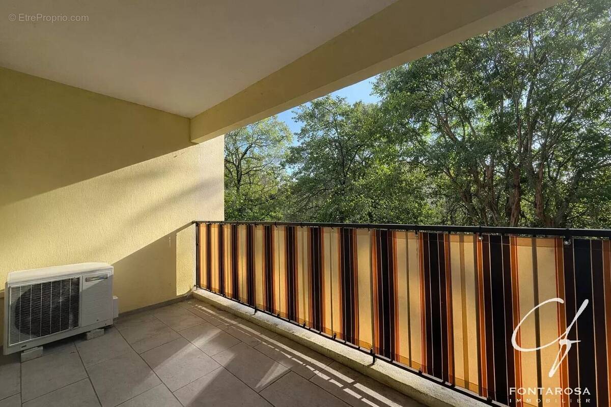 Appartement à FREJUS