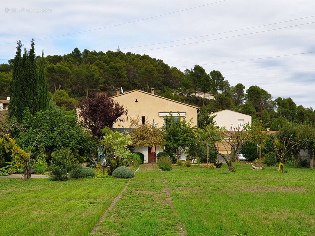 Maison à SAINT-HILAIRE
