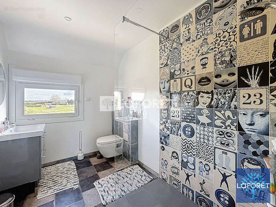 Maison à SAINT-FOLQUIN