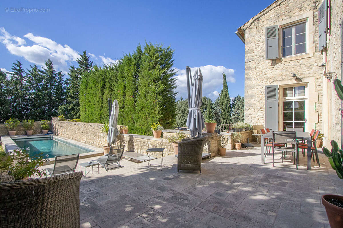 Maison à SAINT-PAUL-TROIS-CHATEAUX