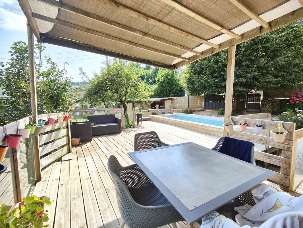 Maison à SAINT-GENIEZ-D'OLT