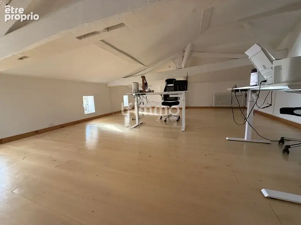 Girondine 4 chambres centre ville - photo 17